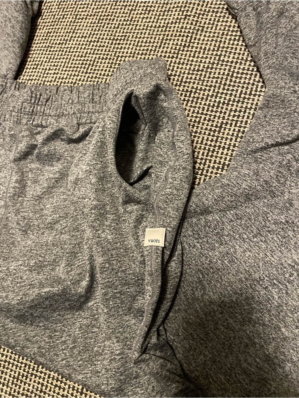 Vuori Heather Gray Women's Jogger Pants - Picture 4 of 5